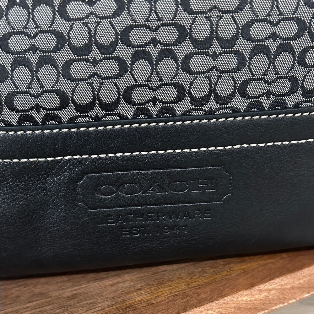 Coach Black Signature Canvas Hobo with Leather Trim - Picture 2 of 6